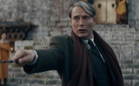 《神奇动物：邓布利多之谜》中文正式预告公开