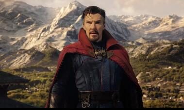 《奇异博士2：疯狂多元宇宙》新预告公开，5月6日上映