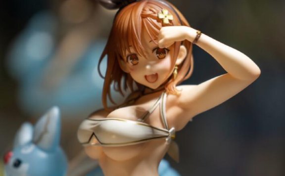 手办模型：spiritale《莱莎的炼金工房2》白色泳装 ver. 实拍新图