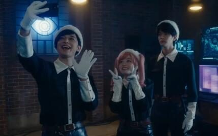 漫改人电影《黑夜游行》先导PV公布,12月上映